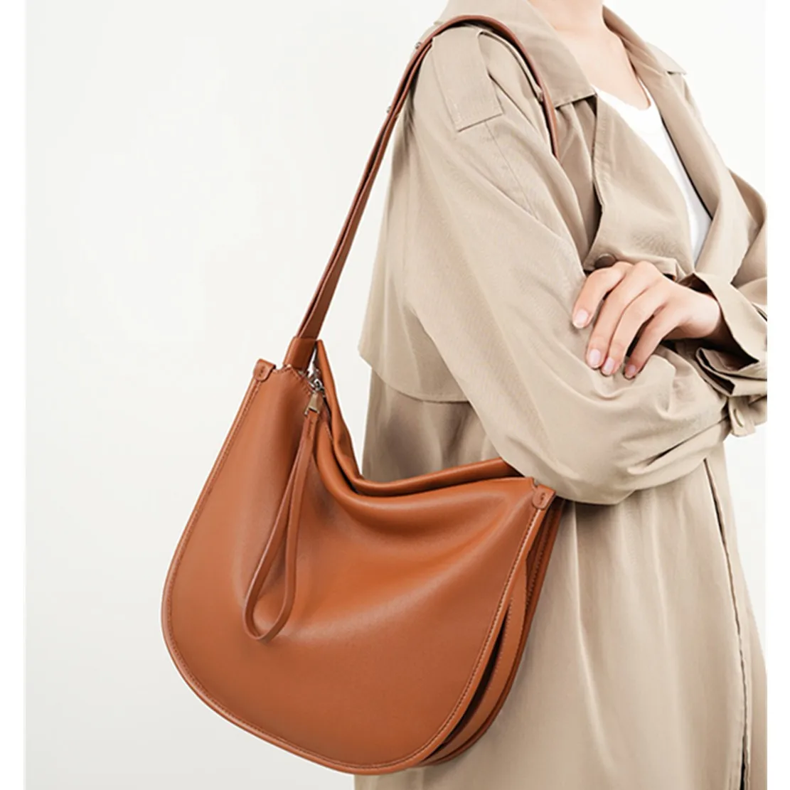 

Maxdutti Spring New Lazy Style Minimalist Comfortable Soft Leather Tote Bag Cowhide Commuter Large Capacity Crossbody Bag Women