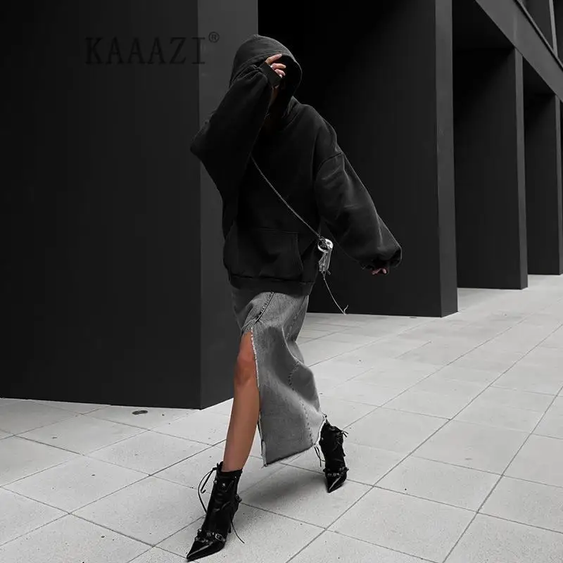 

Лидер продаж, модный топ KAAAZI с капюшоном и надписью сверкающий принт, новинка 2023, женская Свободная Повседневная Уличная одежда с длинным рукавом, трендовая одежда на осень