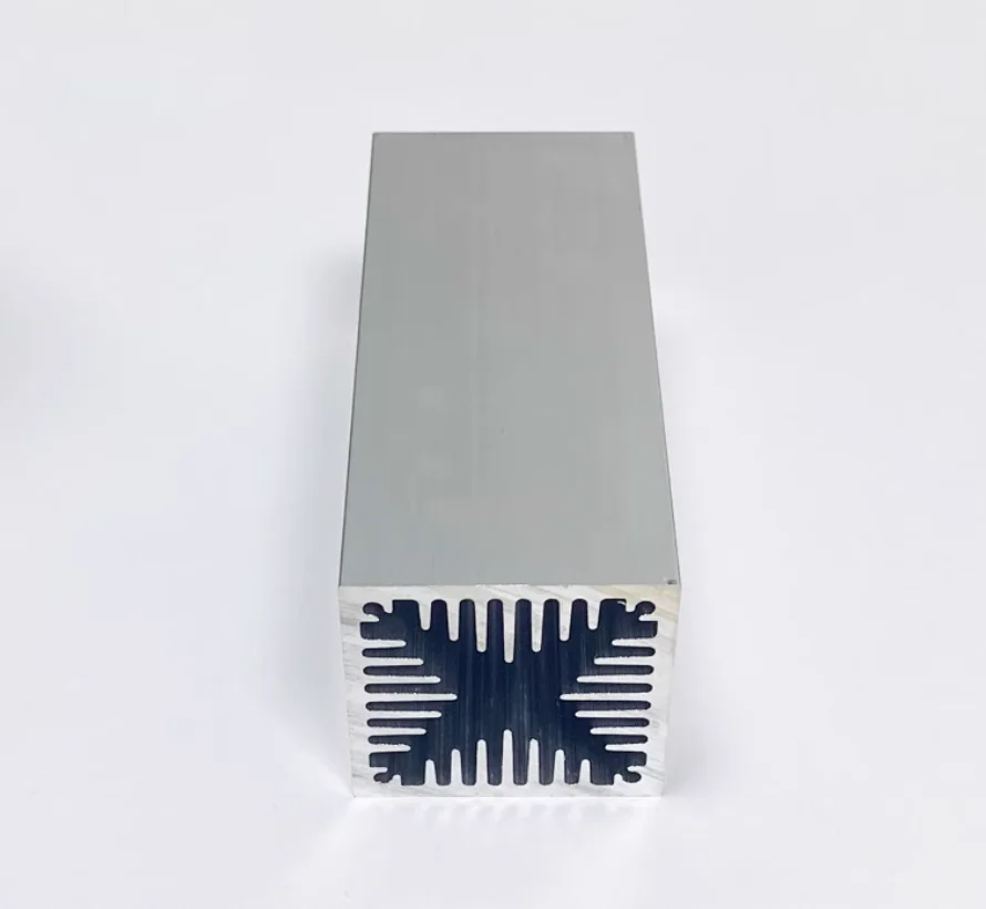 Radiador de Alta Potência Customizável Perfil Refrigerado a ar Triode Eletrônico Dissipador de Calor Ajuste do Vento 40*40*100 mm 150 mm