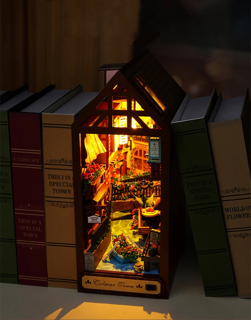 Colmar Town DIY Book Nook Kit