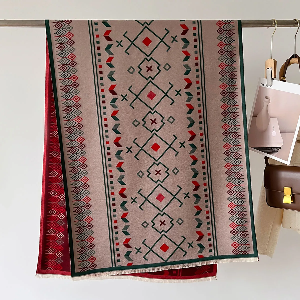 thumbnail image 1 of Nuevo chal cálido para mujer, bufanda de lujo de cachemira, manta de invierno, envolturas con estampado de doble cara, pashmina, bufanda, poncho de viaje, estolas, echarpe, 1 of 5