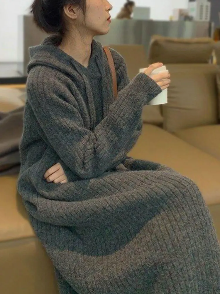

2023 New Autumn and Winter Sweater Women's Large Size Long Knee Loose Lazy Wind Hooded Knitted Dress Thick Dress for Women