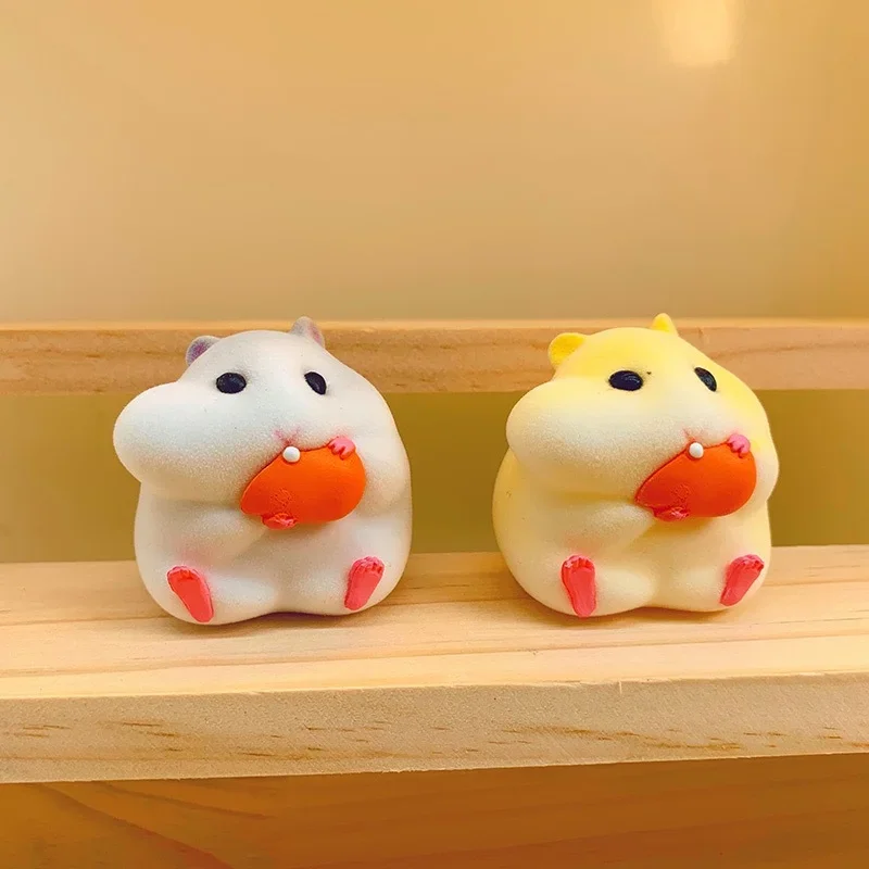 Cute Anime Stealing Hamster Car Interior Decoration Gourmet Hamster Figures Auto Dashboard Decoration for Car Accessories Woman