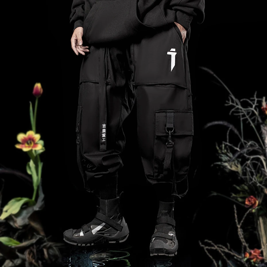 

Techwear Tactical Cargo Pants Oversized Loose Hip Hop Streetwear Pants Kanji Big Pockets Harajuku Black Joggers Trousers Unisex