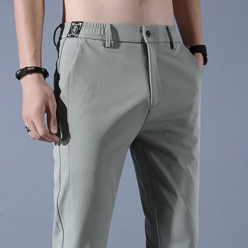 Pantaloni casual dritti slim elasticizzati da uomo ultrasottili primavera estate 2025 Pantaloni sportivi da golf traspiranti alla moda di alta qualità 1