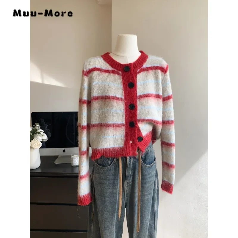 

Женский трикотажный кардиган в полоску, повседневный винтажный однобортный свитер с круглым вырезом и длинным рукавом, облегающий свитер с милым принтом, зима 2023