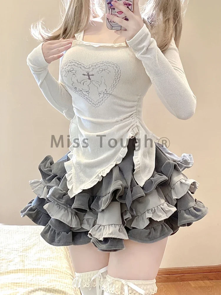 가을 일본 카와이 두 조각 세트 여성 달콤한 토끼 인쇄 귀여운 치마 정장 여성 한국어 슬림 탑 + 공주 케이크 스커트 2025