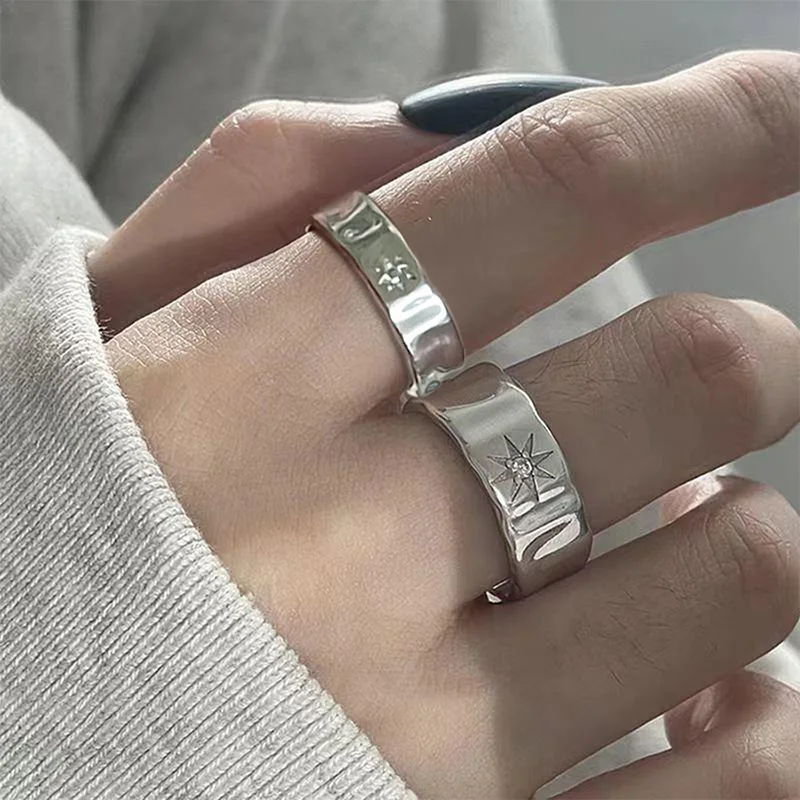 1pair Y2K Star Couple Rings Unisex Punk Sliver Zircon Star Open Ring Women Men Wide Retro Figner Rings Lovers Gifts Jewelry 2
