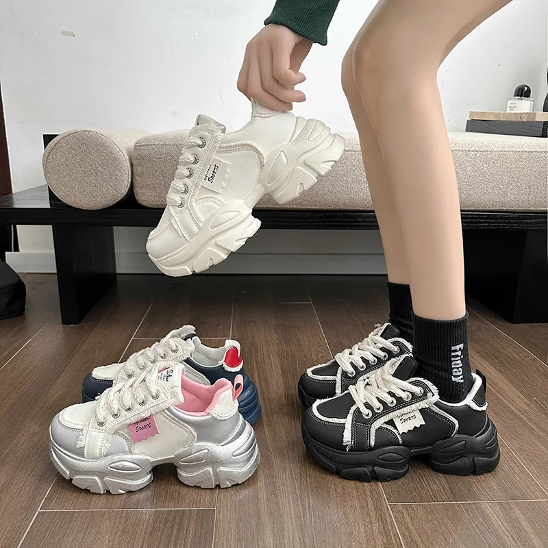 Dad's Shoes, Women's 2024 New Sponge Cake Shoes, Versatile and Fashionable Design, Small White Shoes, Casual Sports Shoes