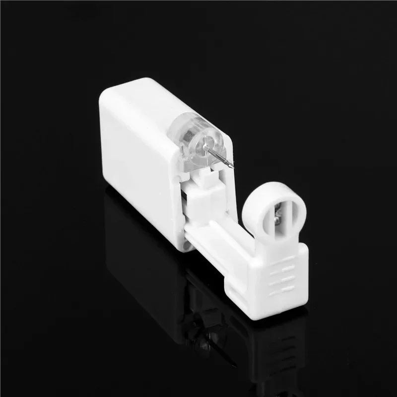 Safety Ear Piercing Gun Kit No Inflammation Disposable Disinfect Earring Piercer Machine Studs Nose Body Jewelry Piercing Tool,ear piercing tool,nose piercing gun,body piercing kit,piercing tool