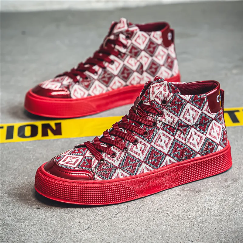 2024 Hot Red Vulcanize Sneakers Uomo Platform Scarpe Da Skateboard Da Uomo Streetwear Canvas High Top Shoes For Men Casual Sneakers
