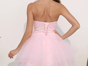 kurzes formelles Partykleid aus Tüll