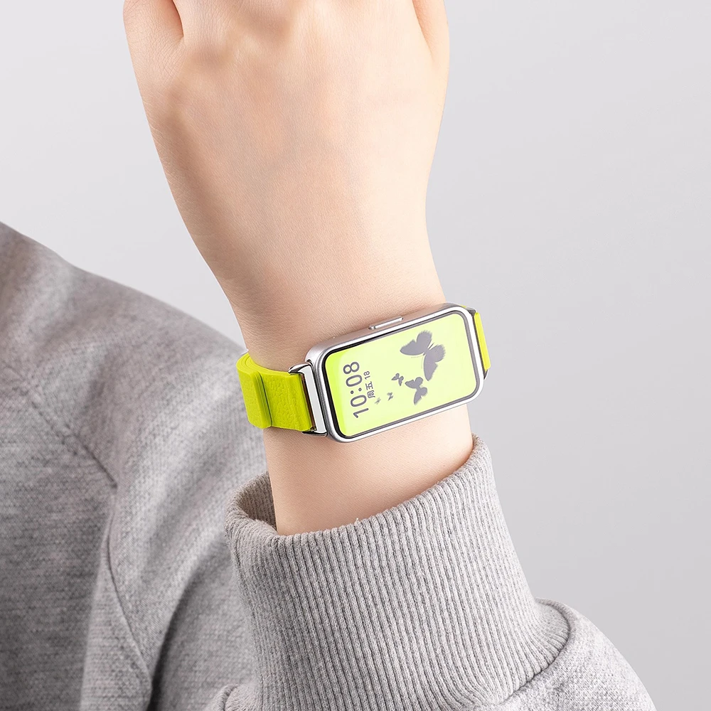 Magnetic Bracelet Strap for Huawei Band - Soft Watchband Accessory
