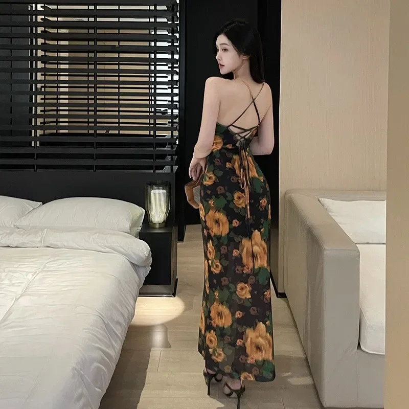 2024 Summer Women Beach Outings  Retro Rose Backless Halter Dress New Slim Fit Skirt Floral Spandex Wear Swimsuit CSM10JY23741