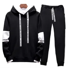 

2021 spring and autumn new men's fashion trend Korean splicing Hooded Fleece sports leisure suit outdoor jogging