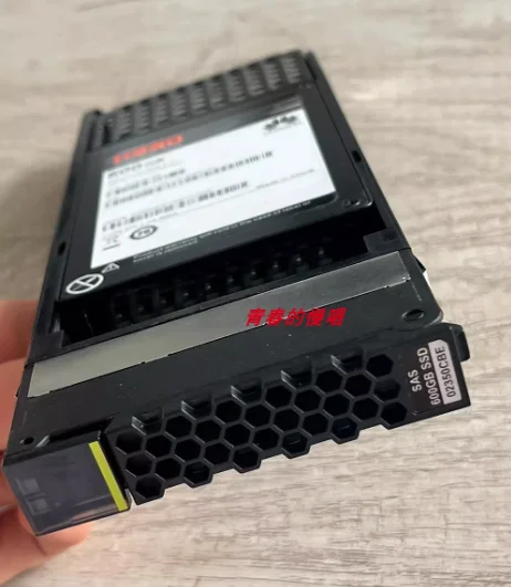 For 02351FMY 02351FPP 02350CBE 600G SAS SSD 5600 6800 V3 hard drive