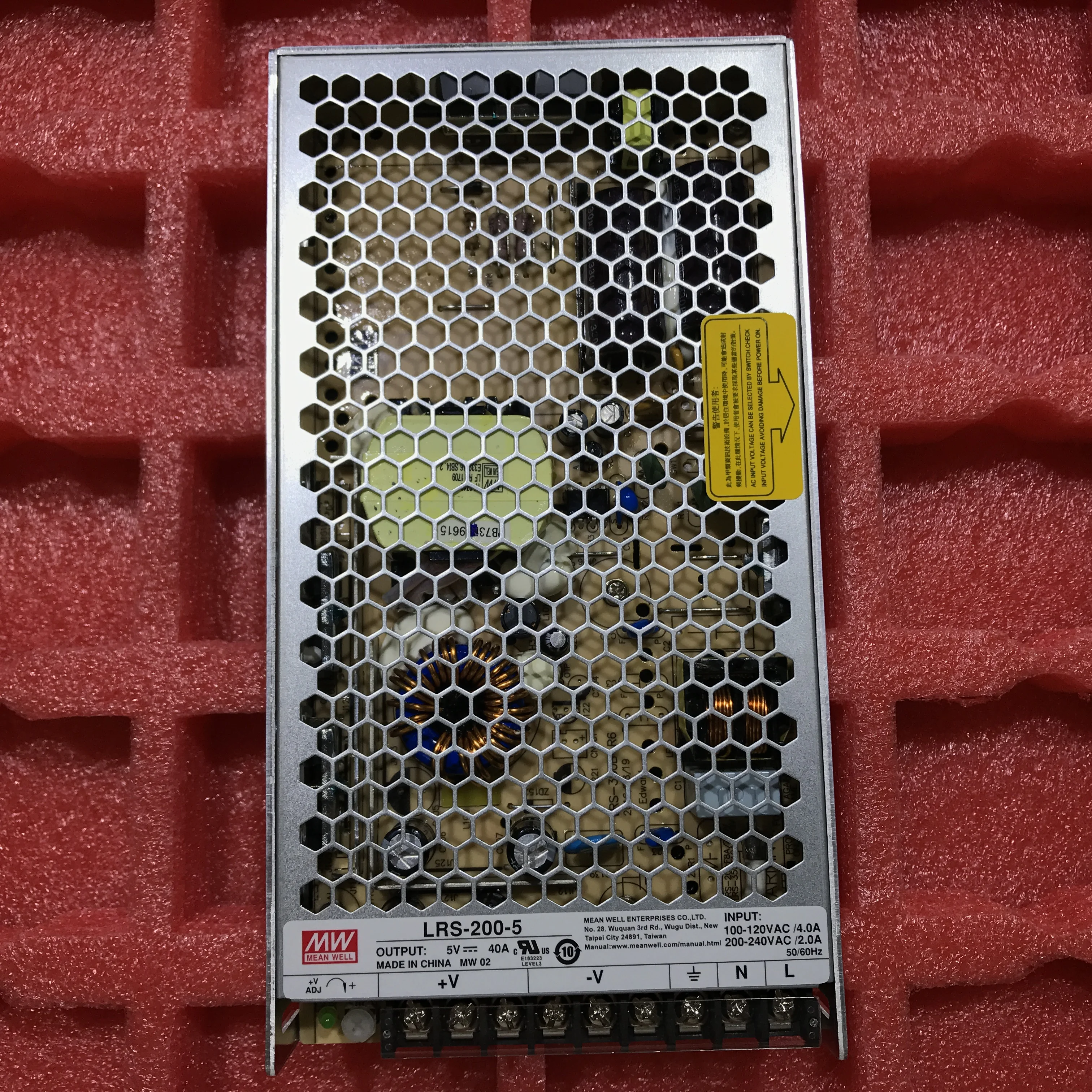 MEAN MELL LRS-200-3.3/4.2/5/12/15/24/36/48 200W 단일 그룹 출력 폐쇄 형 전원 공급 장치 장치