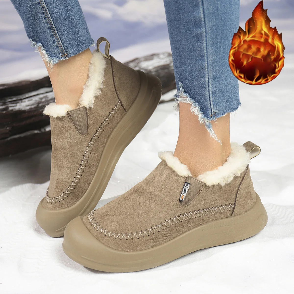 Women's Slip on Cotton Shoes 2025 Winter New Plush Thicken Outdoor Casual Warm Shoes Fashion Vintage Non Slip Comfort Snow Boots
