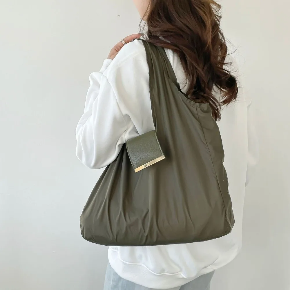 Eco-Friendly Foldable Tote Bag – Portable, Lightweight, and Reusable with Large Capacity