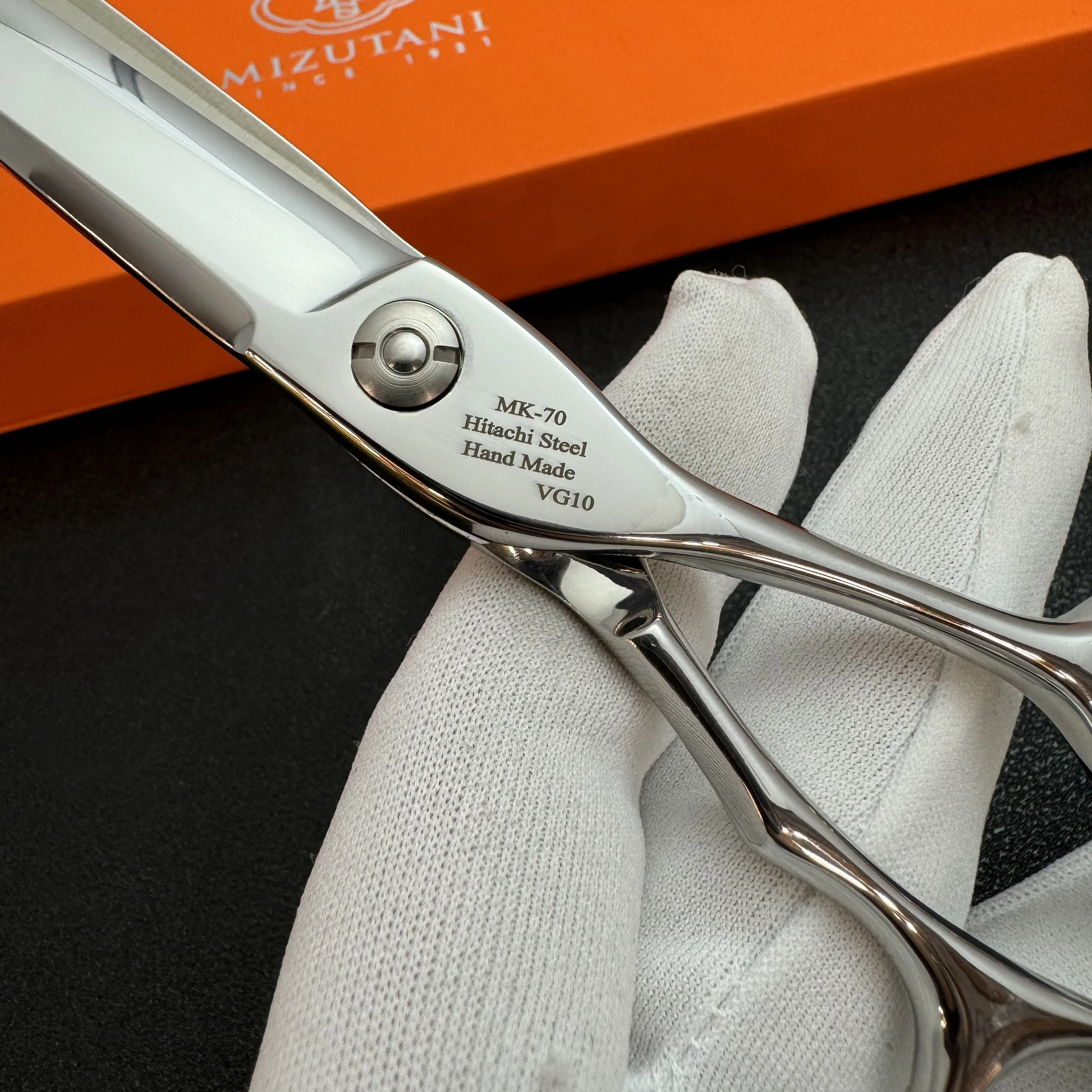 Рисунок 4 - Стальные Профессиональные Парикмахерские