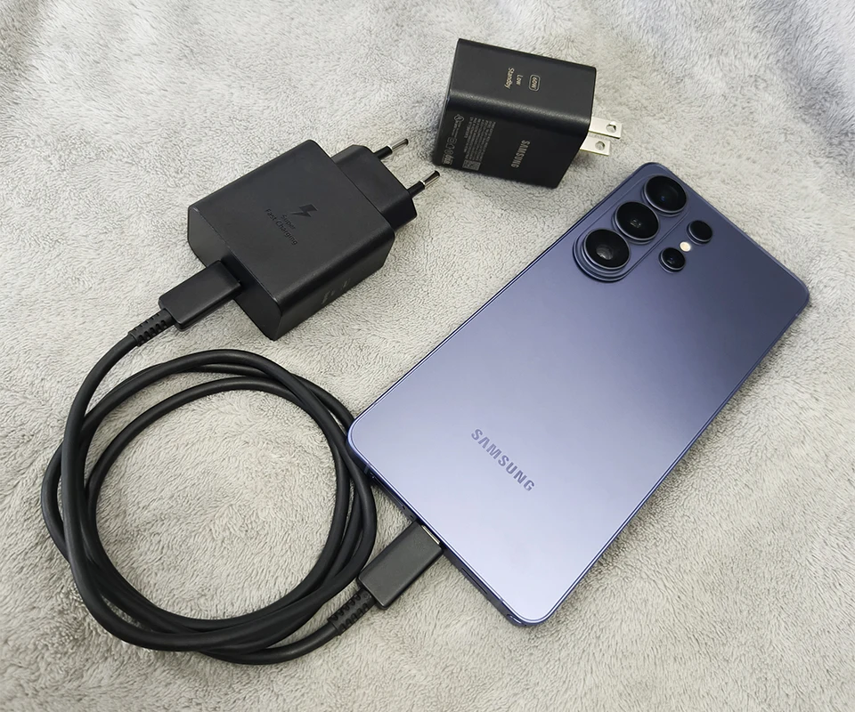 High-Speed SAMSUNG 65W Fast Charging Type C Adapter with Cable