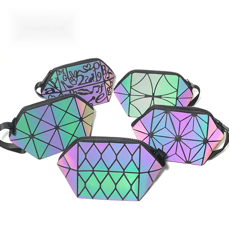BULUOGE Lingge Small Glow Order Fashion Geometry Makeup Bag_voghion.com