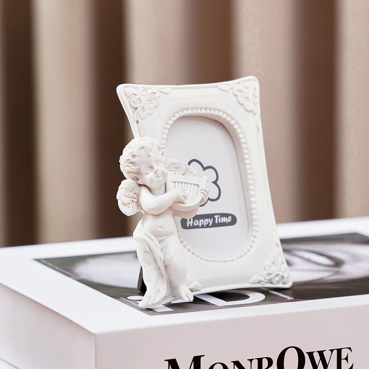 1PC, European resin material cute Cupid photo frame stand, retro mini angel photo frame, suitable for home desktop decoration