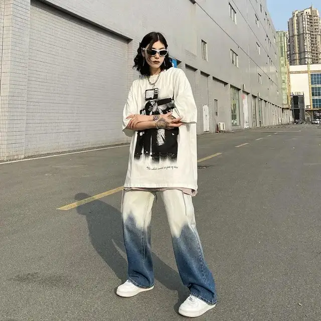 Summer Women T-shirts Oversized  Short Sleeve Ladies Clothing Streetwear Graphics Tee Shirt Hip-hop Style Couple Casual Tops 4