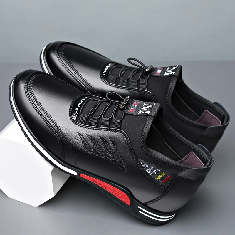 Men's Breathable Leather Shoes Black Soft Leather Soft Bottom  Casual Comfort Man Business Formal Wear Casual Shoes 2023