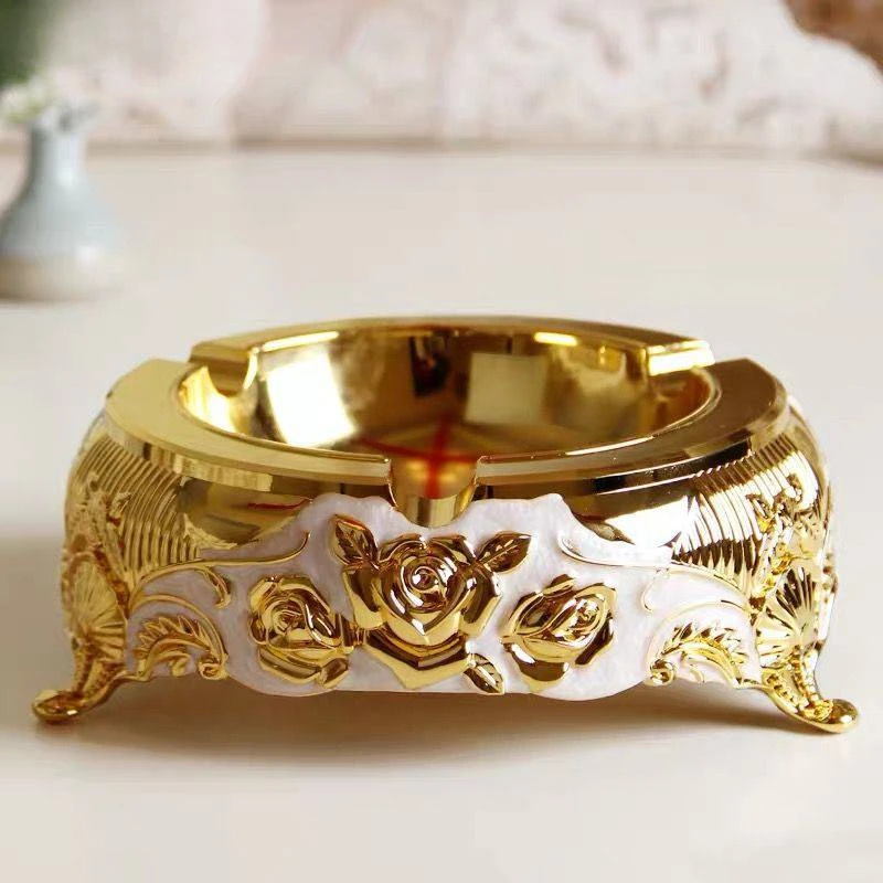 

European Metal Ashtray Ornaments High-end Give Gifts Gold Silver Living Room Tea Table Hotel Ashtrays Desktop Ornaments