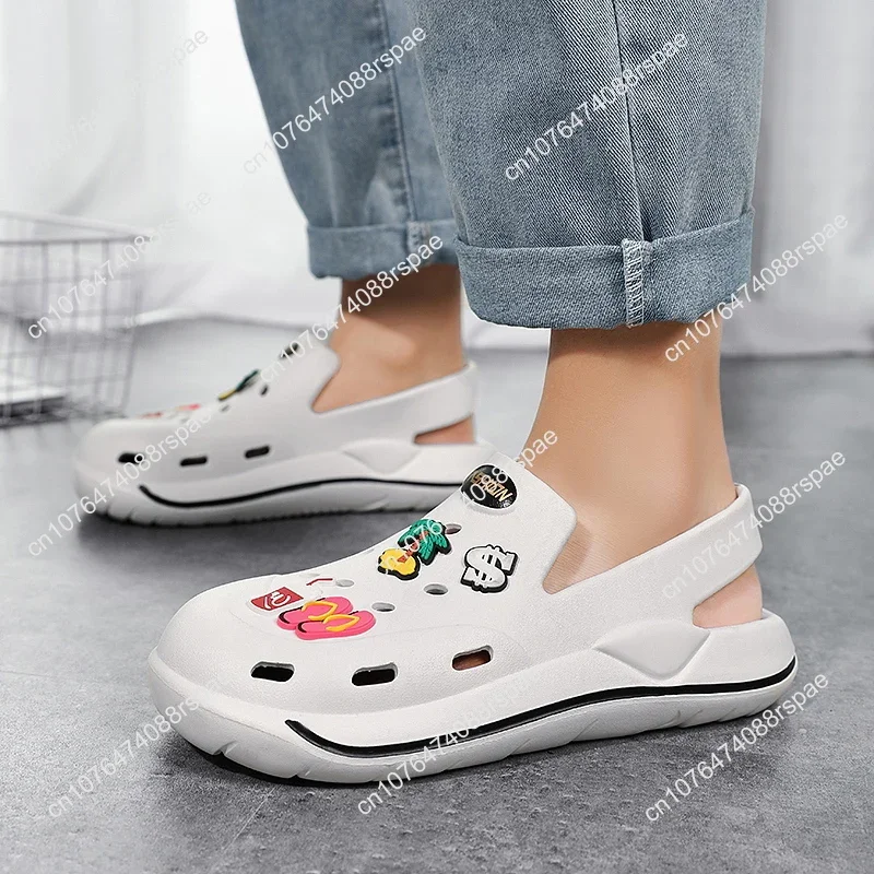 Hot Summer Woman Slip On Sandals Comfort Nursing Shoes Flat Slippers Couple Women Garden Shoes Green Cartoon Clogs Sandals