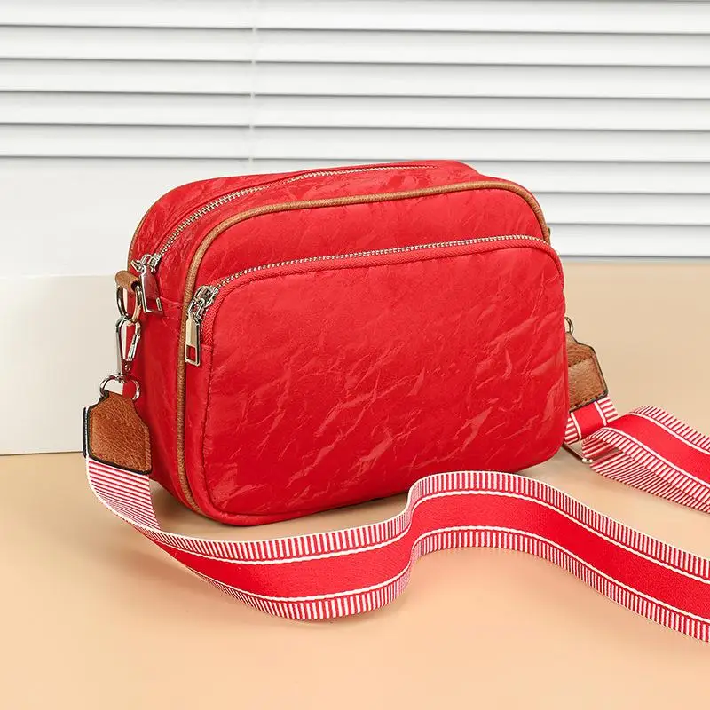 Women New Fashion Small Square Bag Shoulder Bags Commuter Crossbody Bag Multifinonal High Capacity Leisure Versatile Square Bag