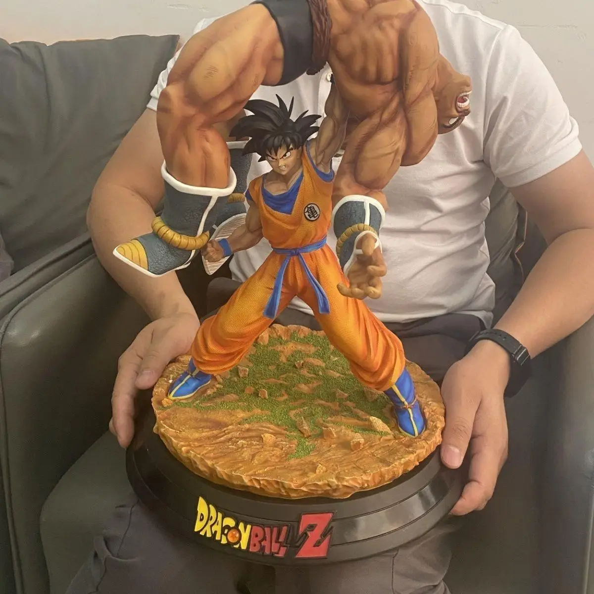 

42cm New Form Goku Lifts Nappa Scene Model Anime Dragon Ball Z Action Figures Series Doll Cute Kids Toys Gift Desktop Decoration