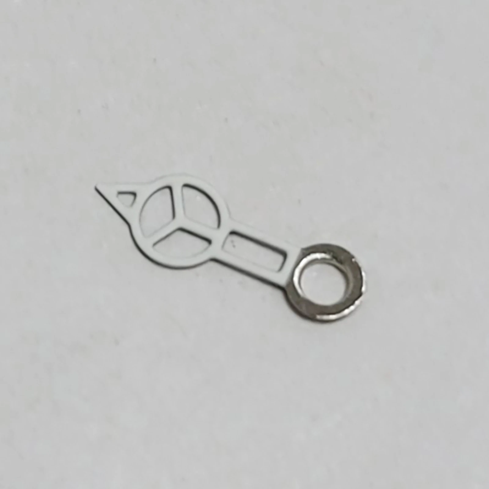 

Hollow Green Luminous Watch Hands Three-pin Skeleton Watch Pointer for NH35 NH36 Watch Movement Modification Accessories