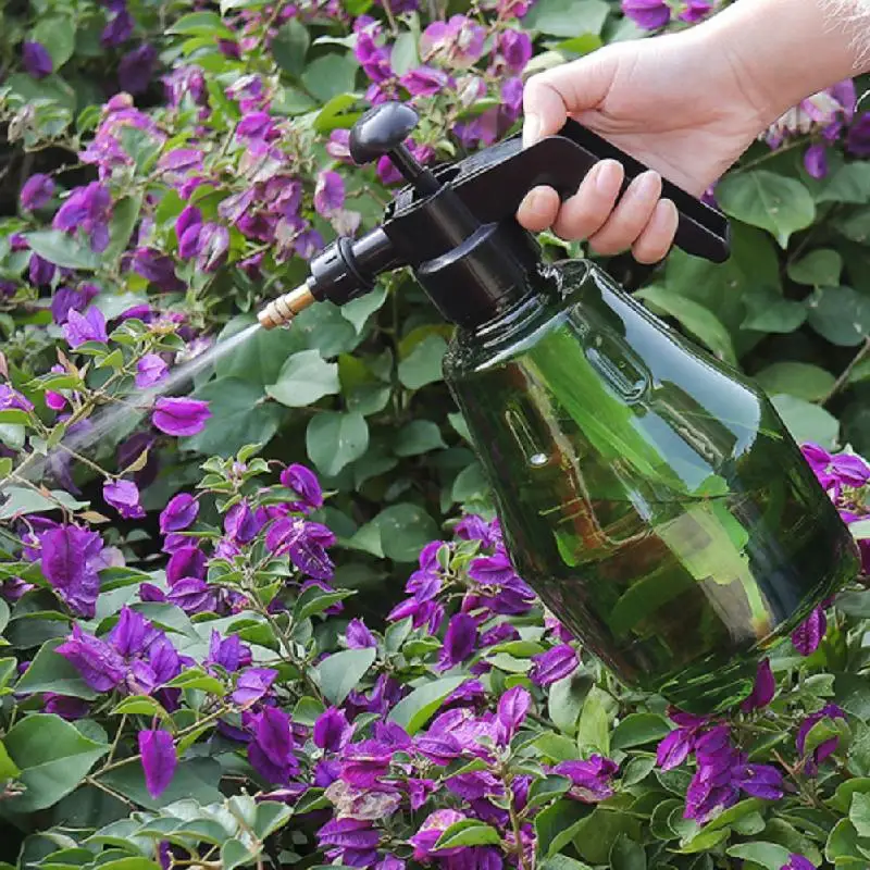 1.5L Hand Pressure Sprayer Manual Air Pump Garden Disinfection Water Sprayer Gardening Irrigation Water Tool Spray Bottle Water Spray Nozzle Plant Watering Device