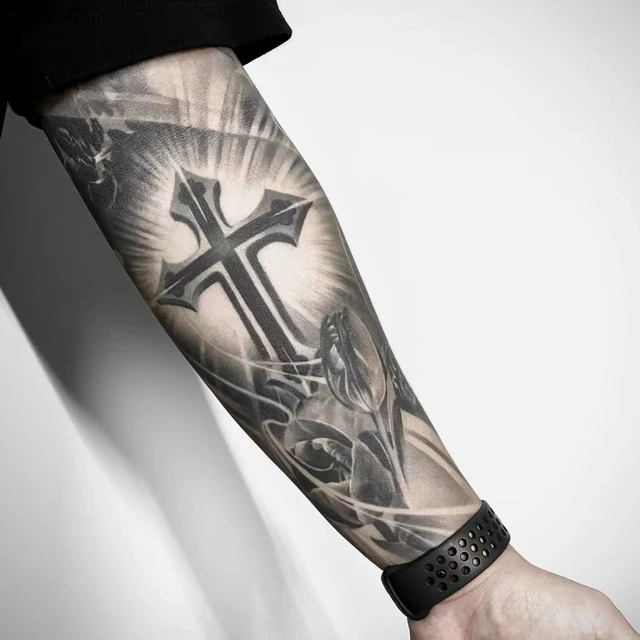 20 Most Popular Small Cross Tattoos | Small cross tattoos, Celtic cross  tattoos, Cross tattoo for men
