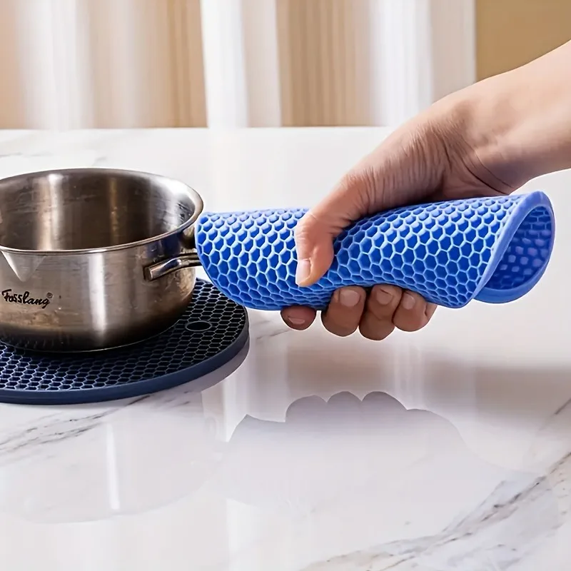 Silicone Heat-Resistant Hot Pads & Table Mats 2