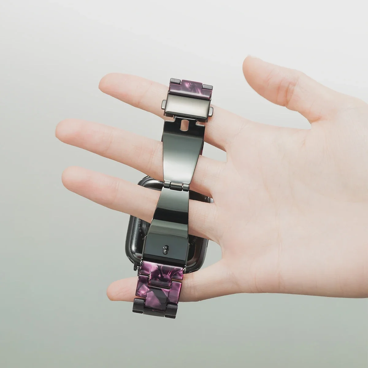 Sleek Resin Strap