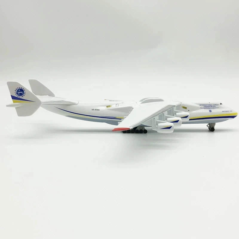 Airplane Model 20CM Diecast Metal Alloy Antonov An-225 1/400 Scale For Collection
