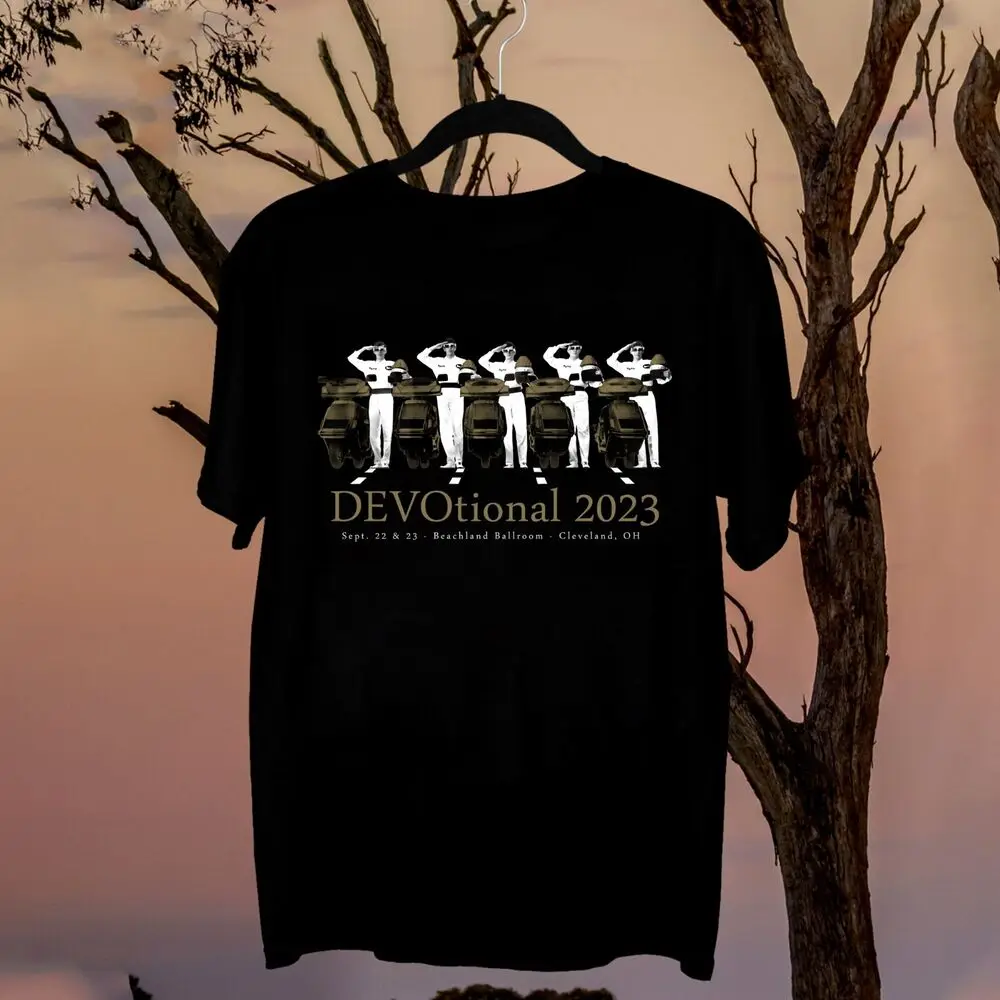 

New Popular Devo Band Tour 2023 Short Sleeve Men T-Shirt