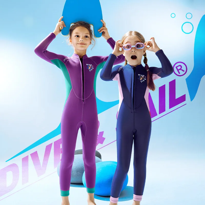 

The new 2023 children diving suit 2.5 MM conjoined warm winter coat warm sun snorkeling surfing the clothes of the girls