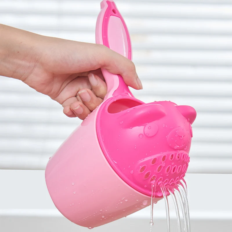 Baby Bath Tool Cartoon Bear Bathing Cup Sprinkler Newborn Toddle Shower Shampoo Bailer
