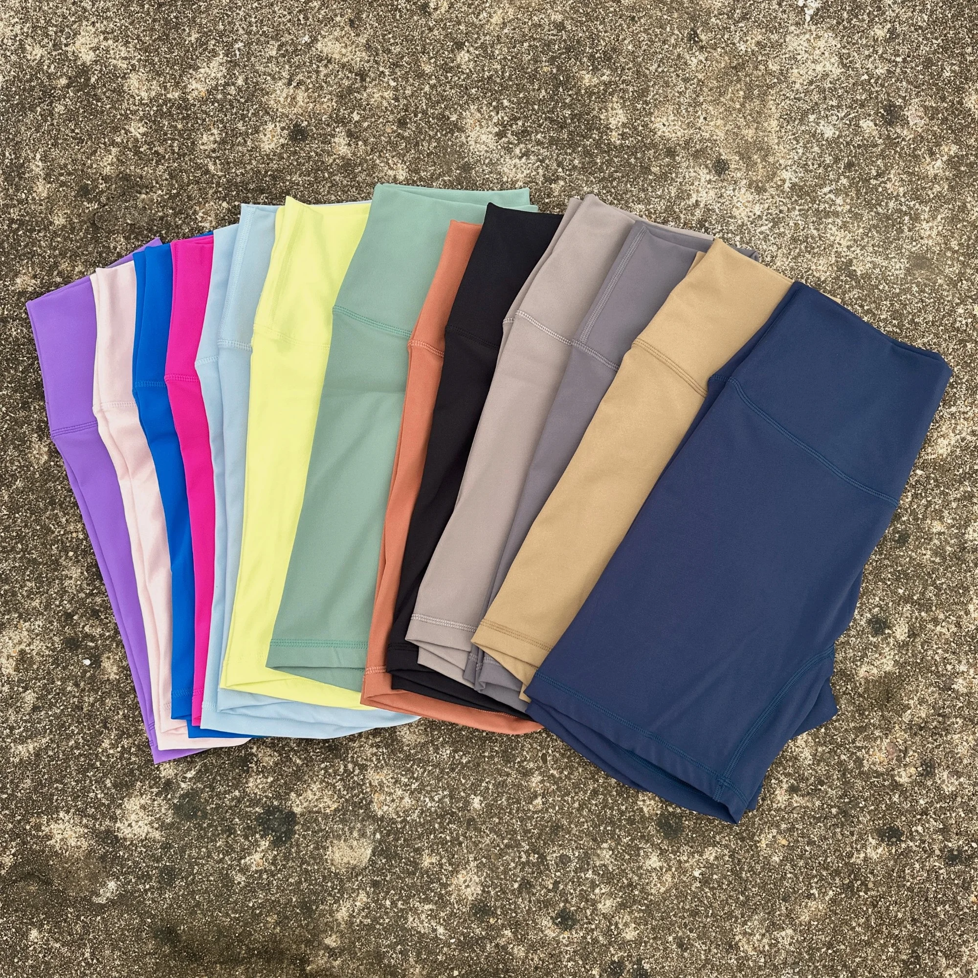 Women's High-Waist Cycling and Fitness Shorts with Built-In Pocket