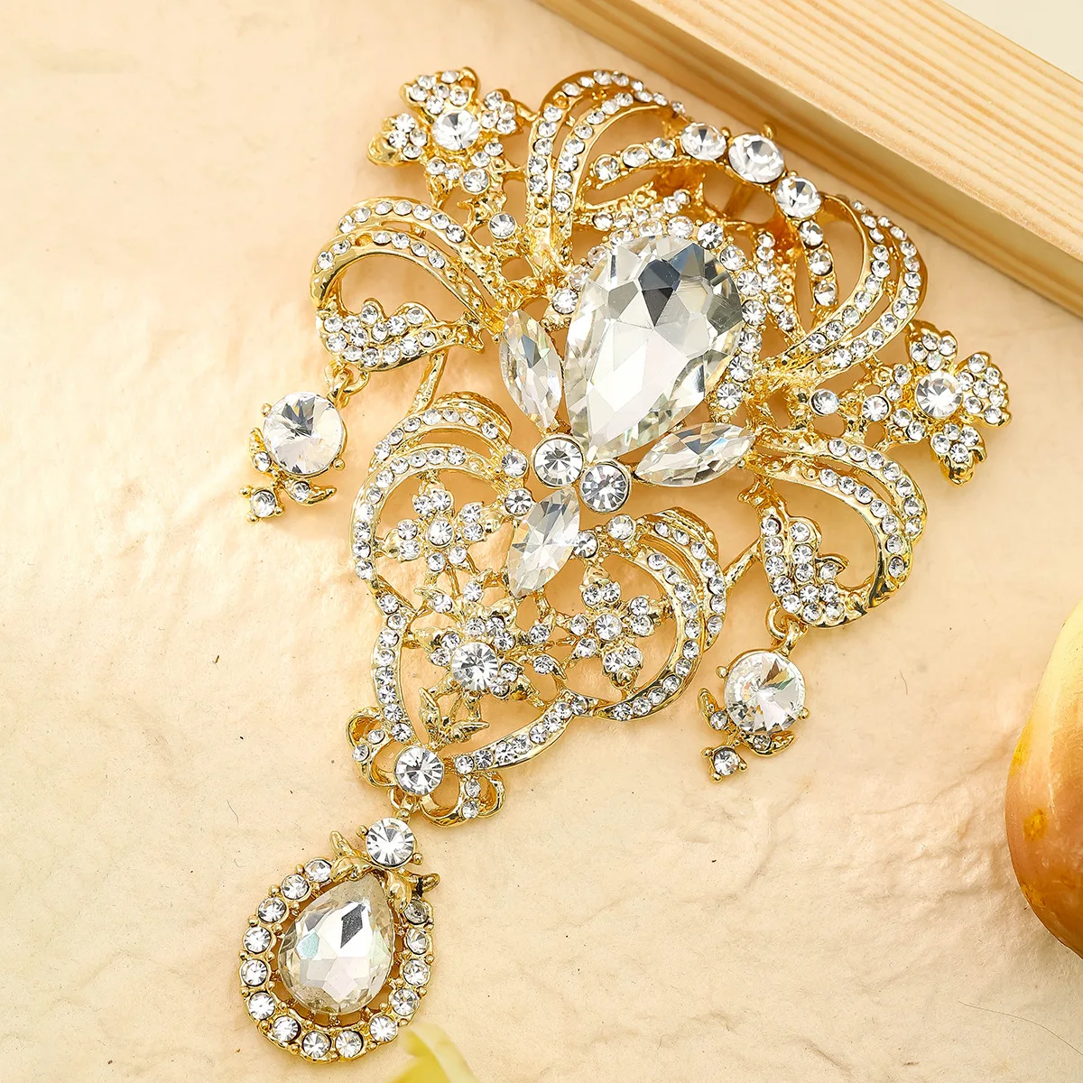 Luxus Große Strass Fliegen High-end-männer Kleid Zubehör Prince Hemd Kragen Pin Verstellbaren Riemen Lolita Kleidung schmuck – Detail 16
