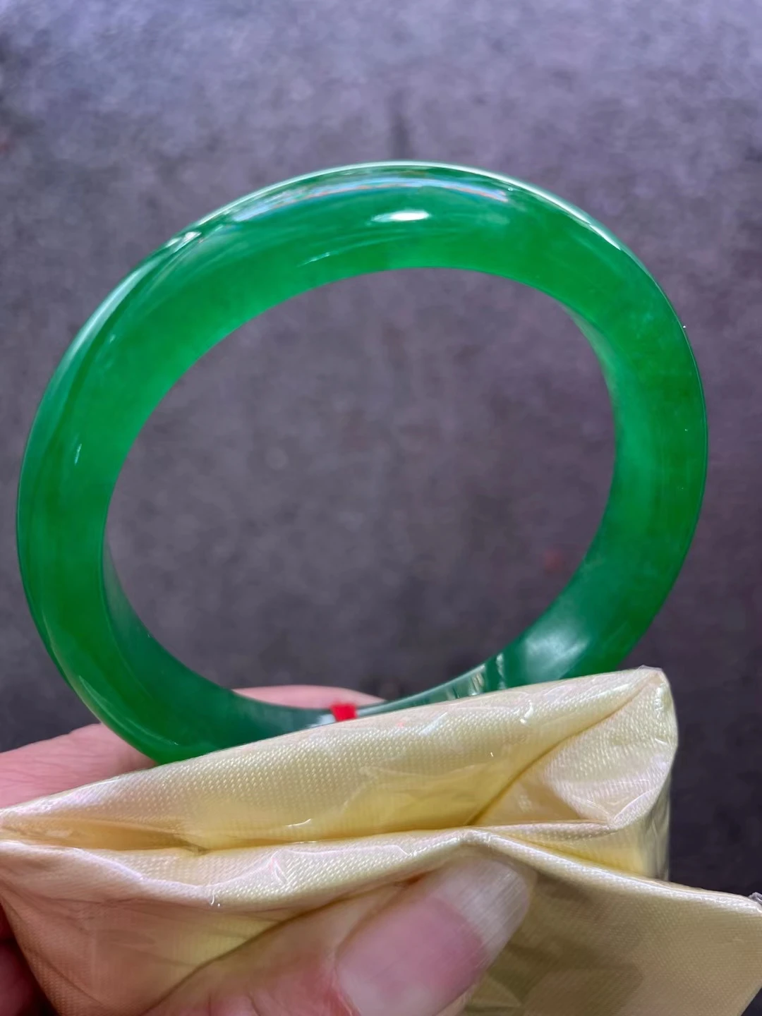 Top Qality Natural A Level Jade Rare Emerald Explicit Bangle Physical Shooting Jewelry Accessories Gift  Fashion Perfect Bracele