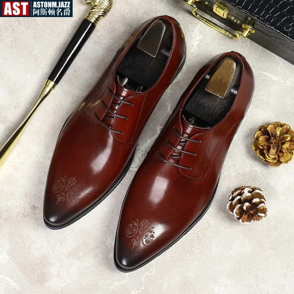 

2024 New Leather Shoes Men Breathable Formal Dress Shoes Luxury Business Oxford Pointed Toe Male Office Wedding Flats Footwear