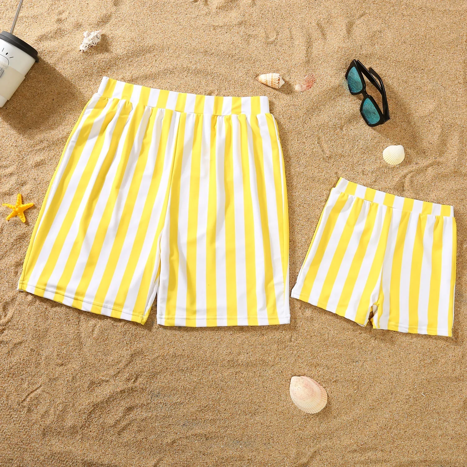 Mother and Daughter Matching Clothes Swimsuit 2025 New Family Matching Swimwear Ruffles One-Piece Suit Swimming Shorts Beachwear 4