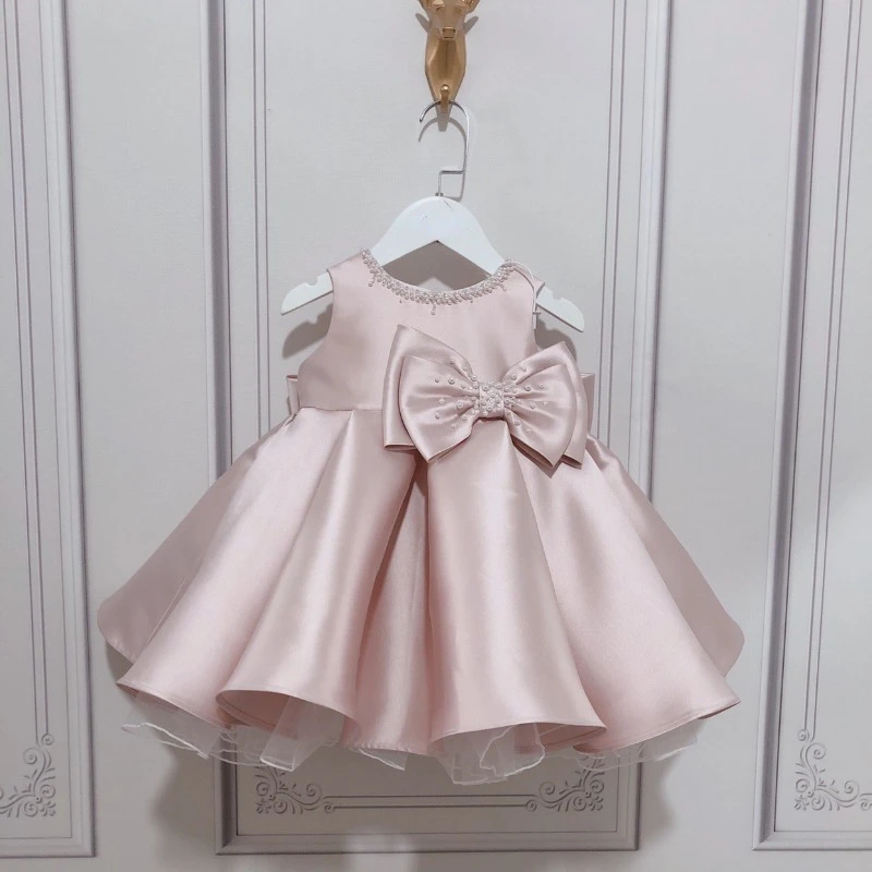 

Sweet Luxury Pearl Beading O-neck Sleeveless Satin Birthday Party Dresses Big Bow Slim Draped Vestidos Mesh Tiered Splice Gown