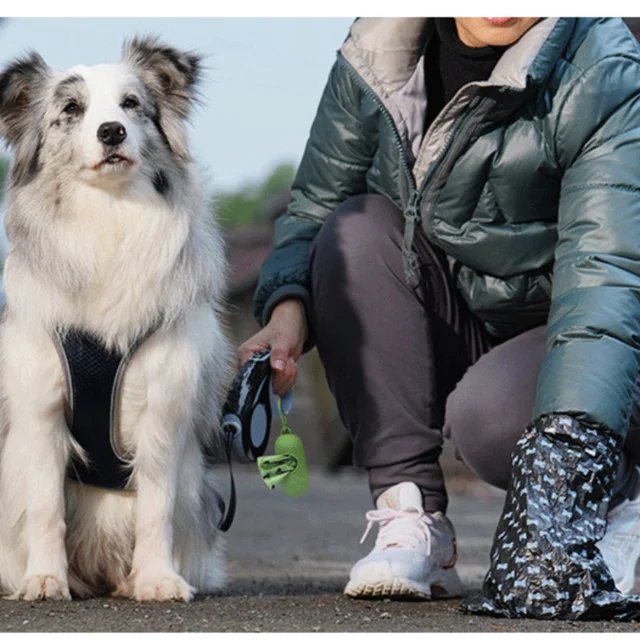 Portable Dog Poop Bags Dispenser Trash Sack Case Carrier Outdoor Garbage Storag Box for Cat Puppy Pet Waste Bag Holder Supplies 5