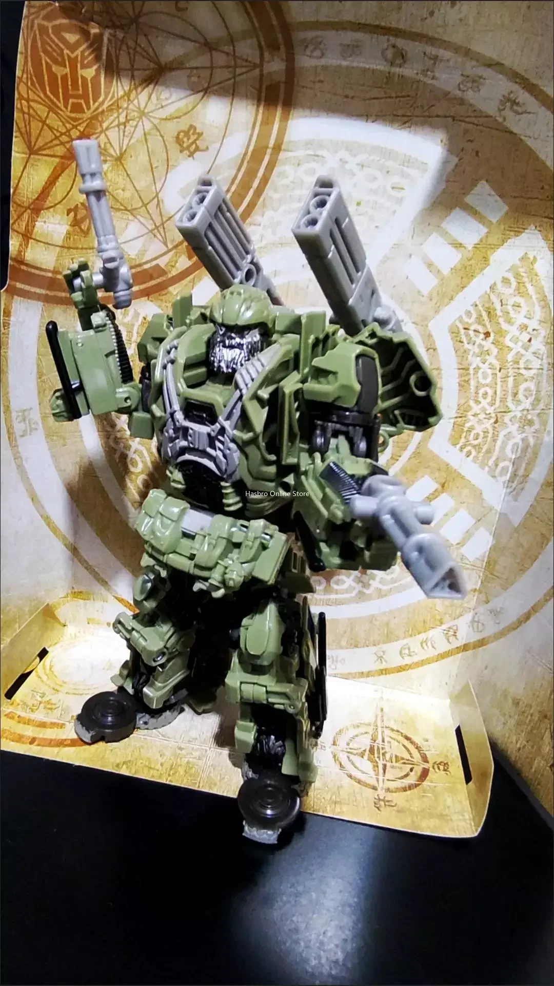 Hasbro transformers: 最後の騎士プレミアムニーエディションャ